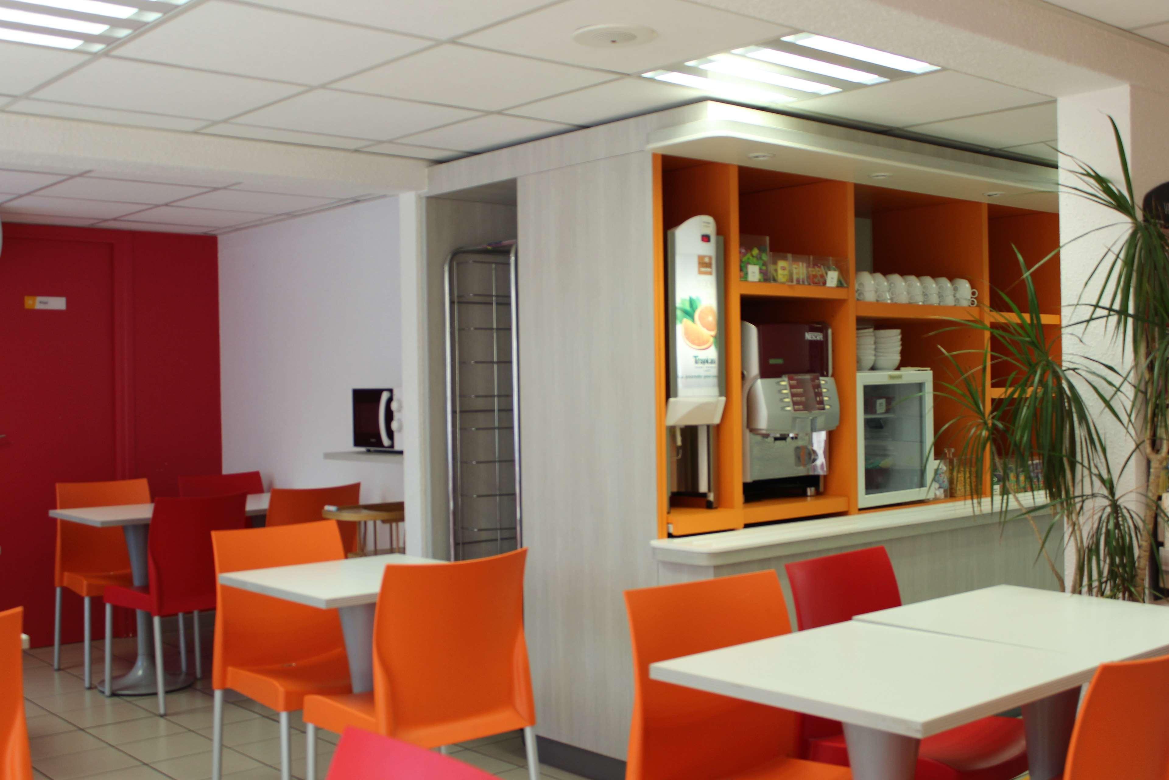 Hotel Première Classe 3*